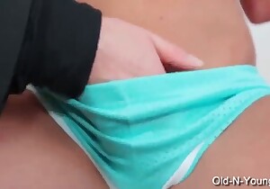 Blonde with a bubble butt gets fucked on all fours